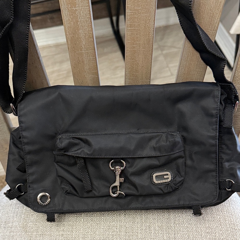 Women’s Guess Black Messenger Bag